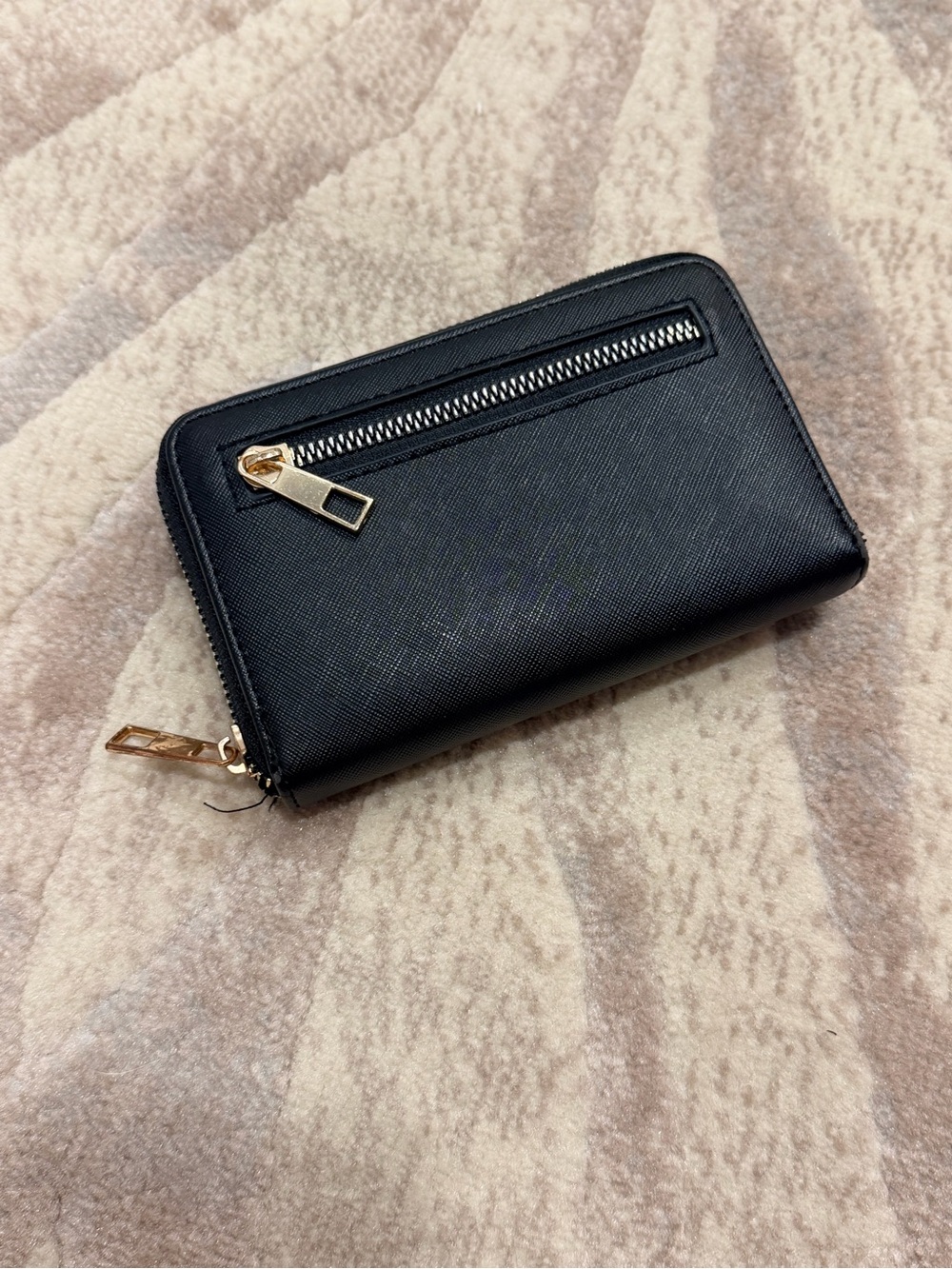 Amazon Black Zip Around Card & Key Holder with Gold Hardware
